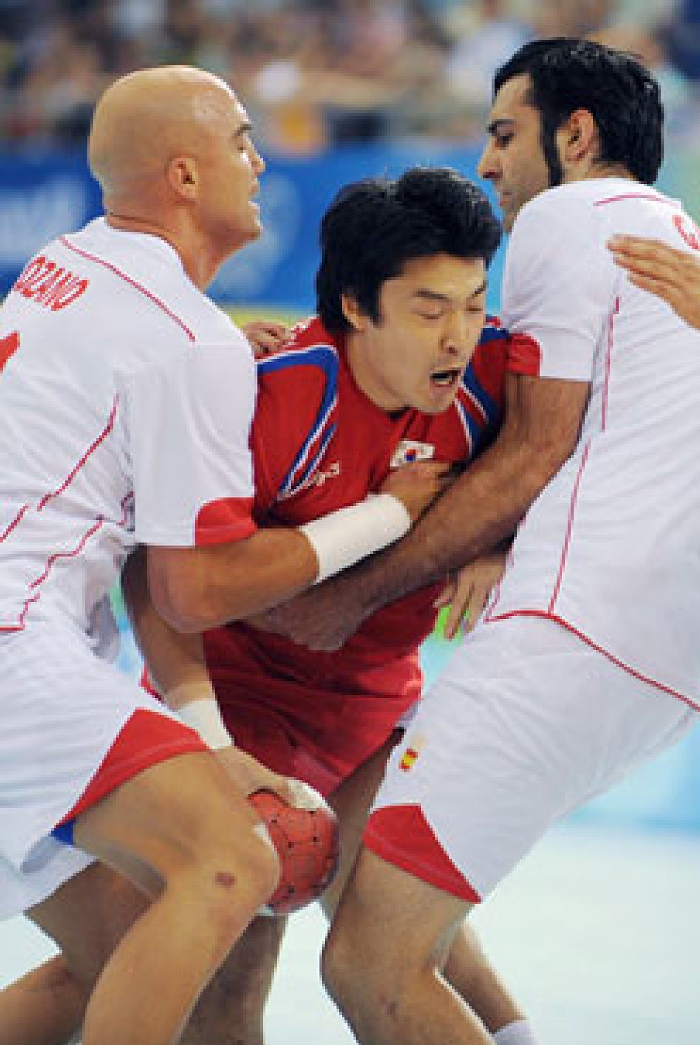 Foto: Barrufet desquicia a Corea y España se planta en semifinales