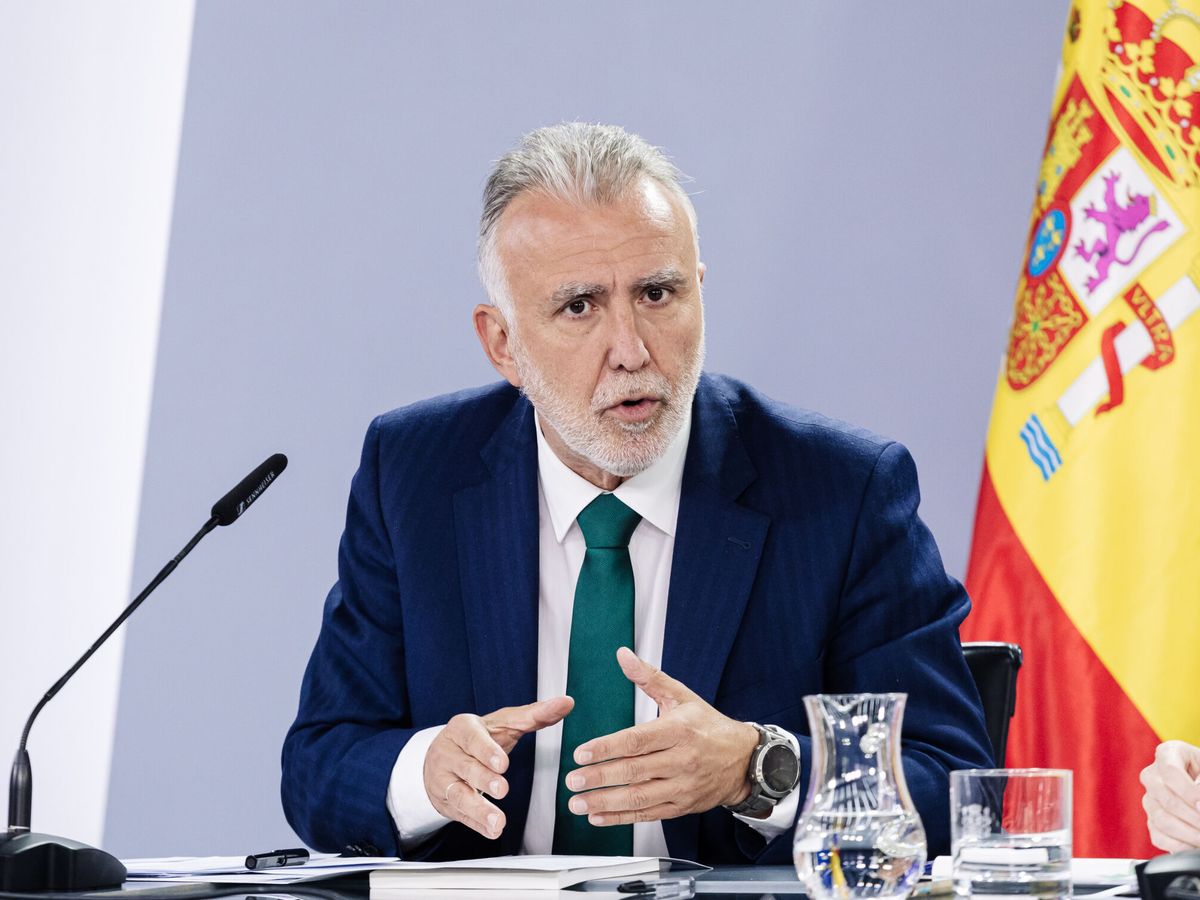 Foto: El ministro de Política Territorial y Memoria Democrática, Ángel Víctor Torres. (Carlos Luján/Europa Press)