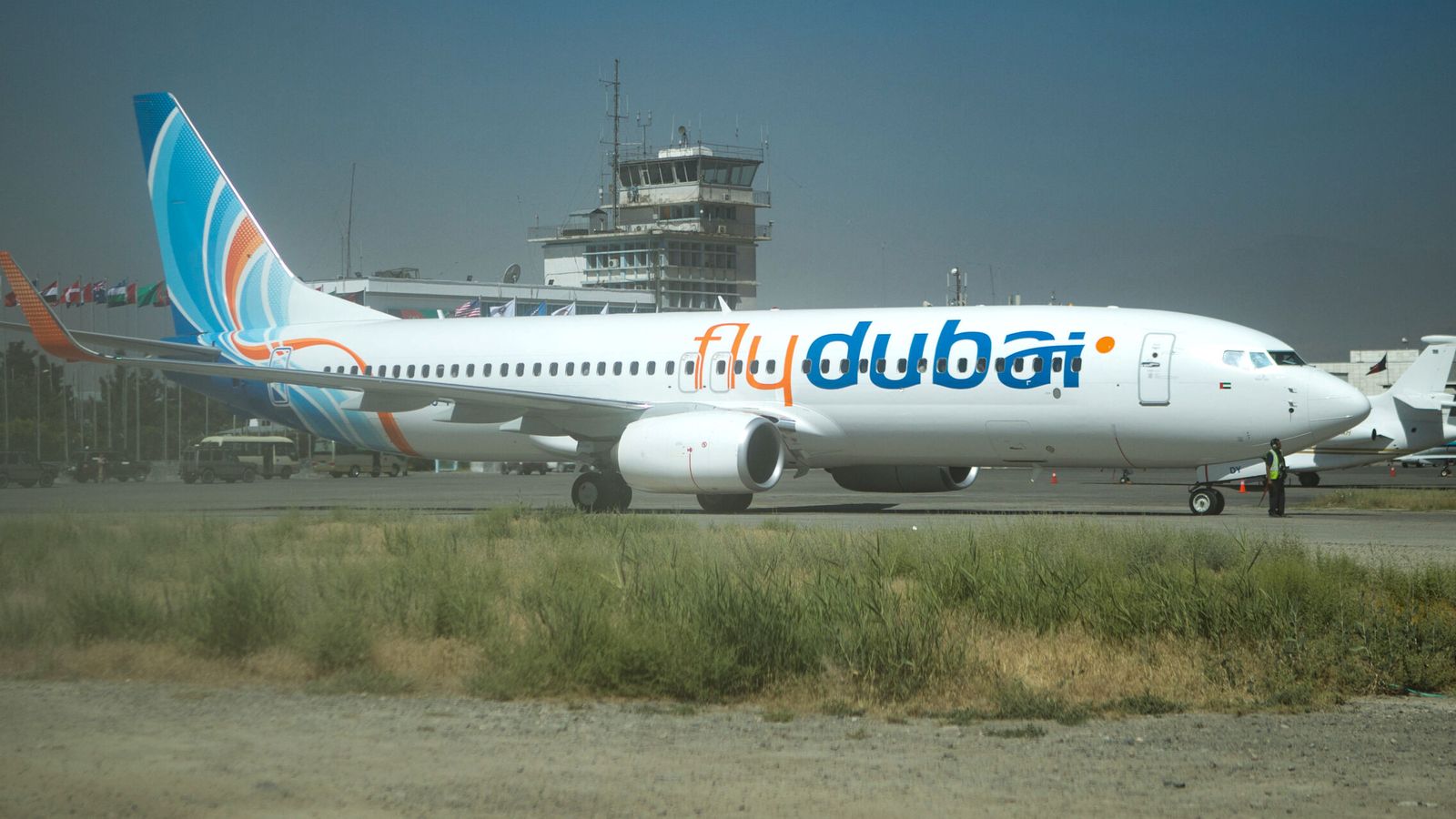 Israel asegura que un piloto trató de tomar el control de un avión a Tel Aviv para estrellarlo en un "atentado yihadista"