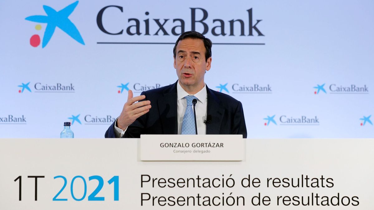Gortázar (CaixaBank) pide que la discusión sobre salarios se quede en el consejo