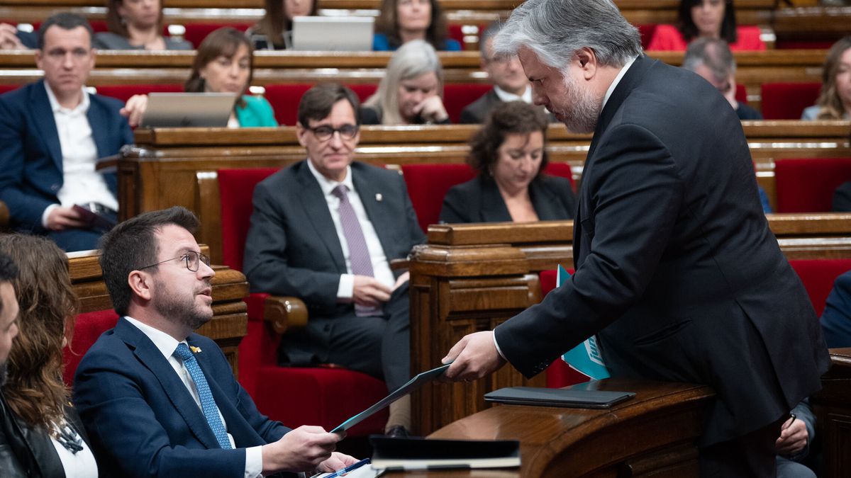 El Parlament tumba los presupuestos de Aragonès y le empuja al adelanto electoral
