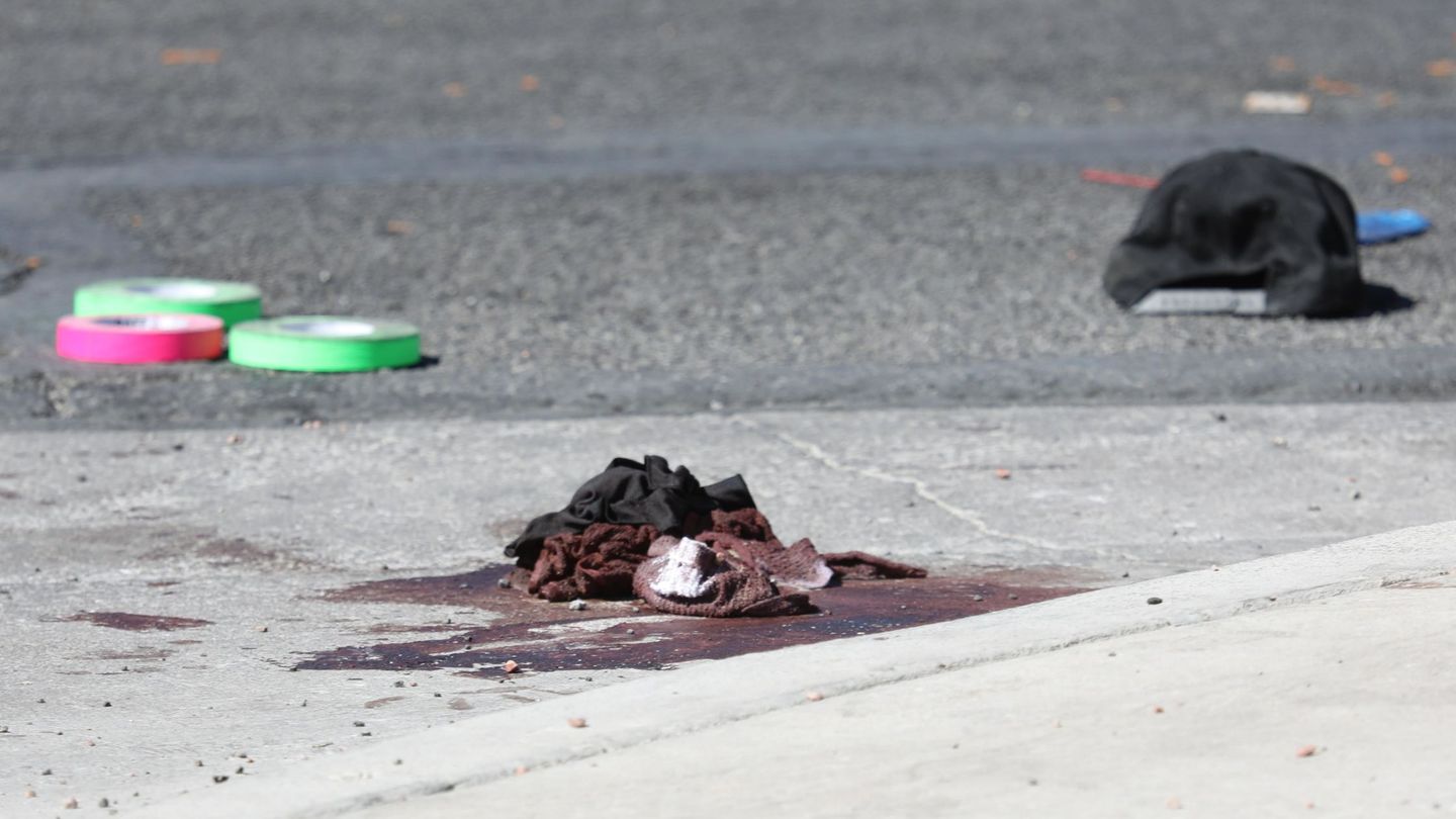 Ropa cubierta de sangre tras el tiroteo en Las Vegas. (Reuters)