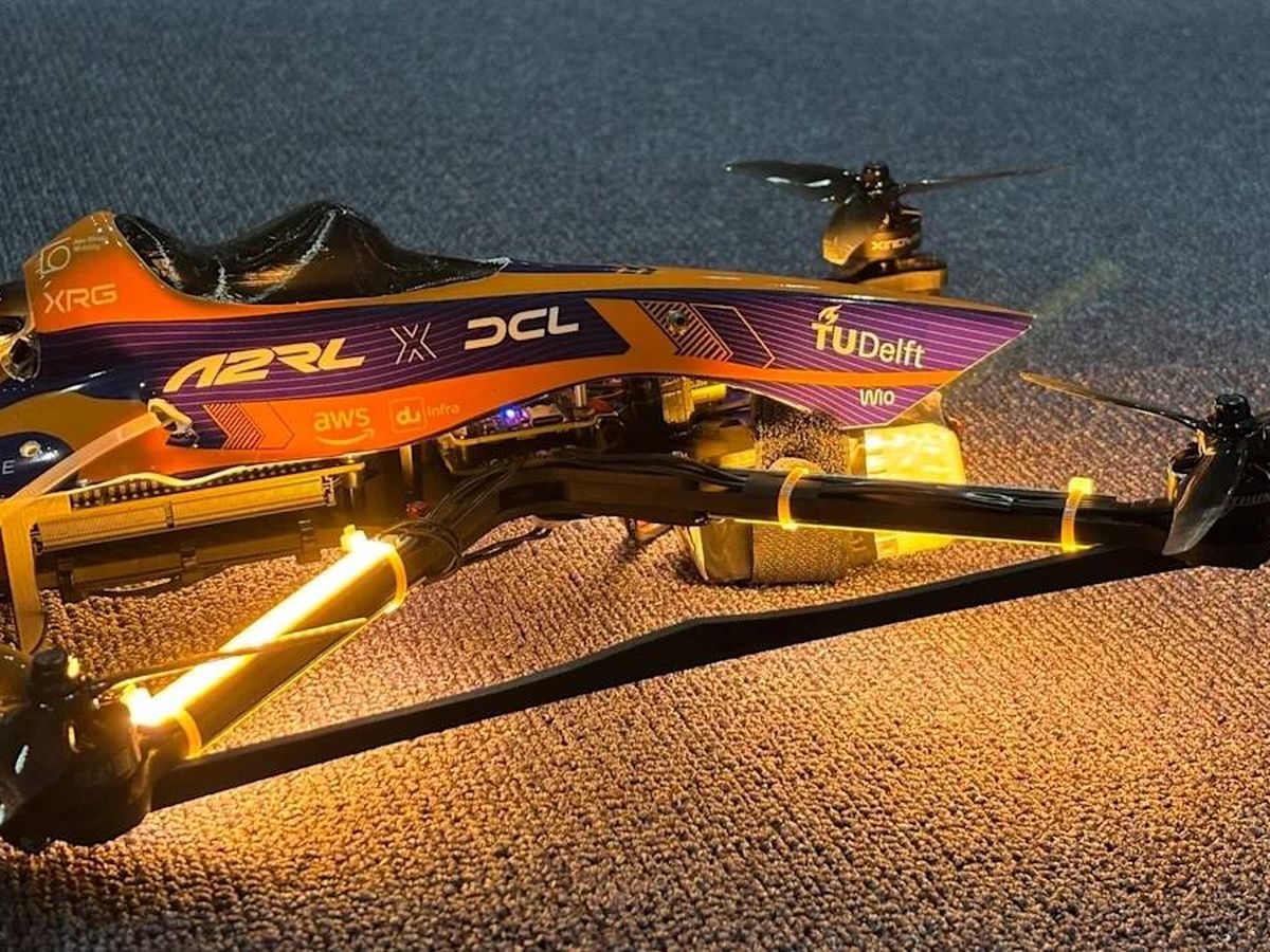 Drone autônomo holandês vence competição em Abu Dhabi ao superar campeões mundiais humanos