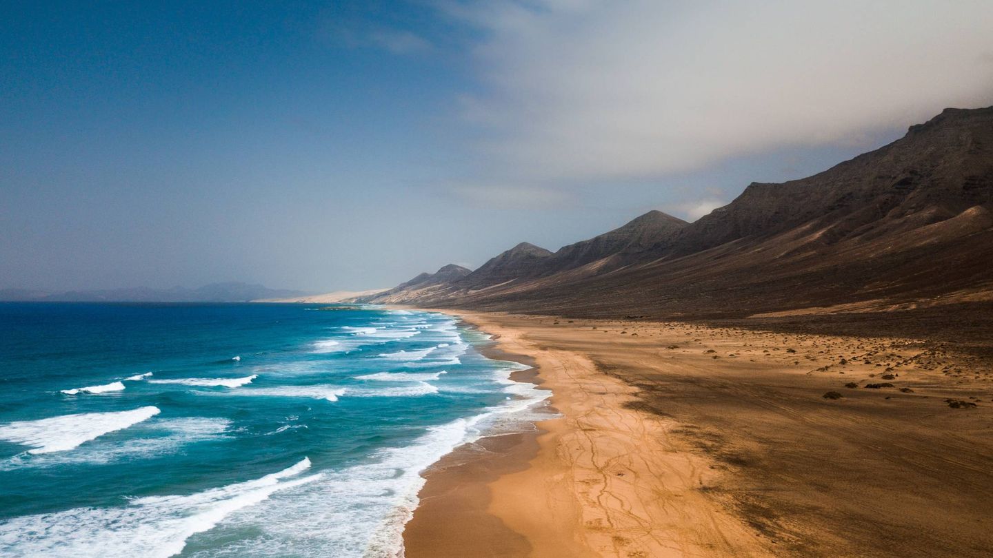 Playa de Cofete, Fuerteventura. (Unsplash)