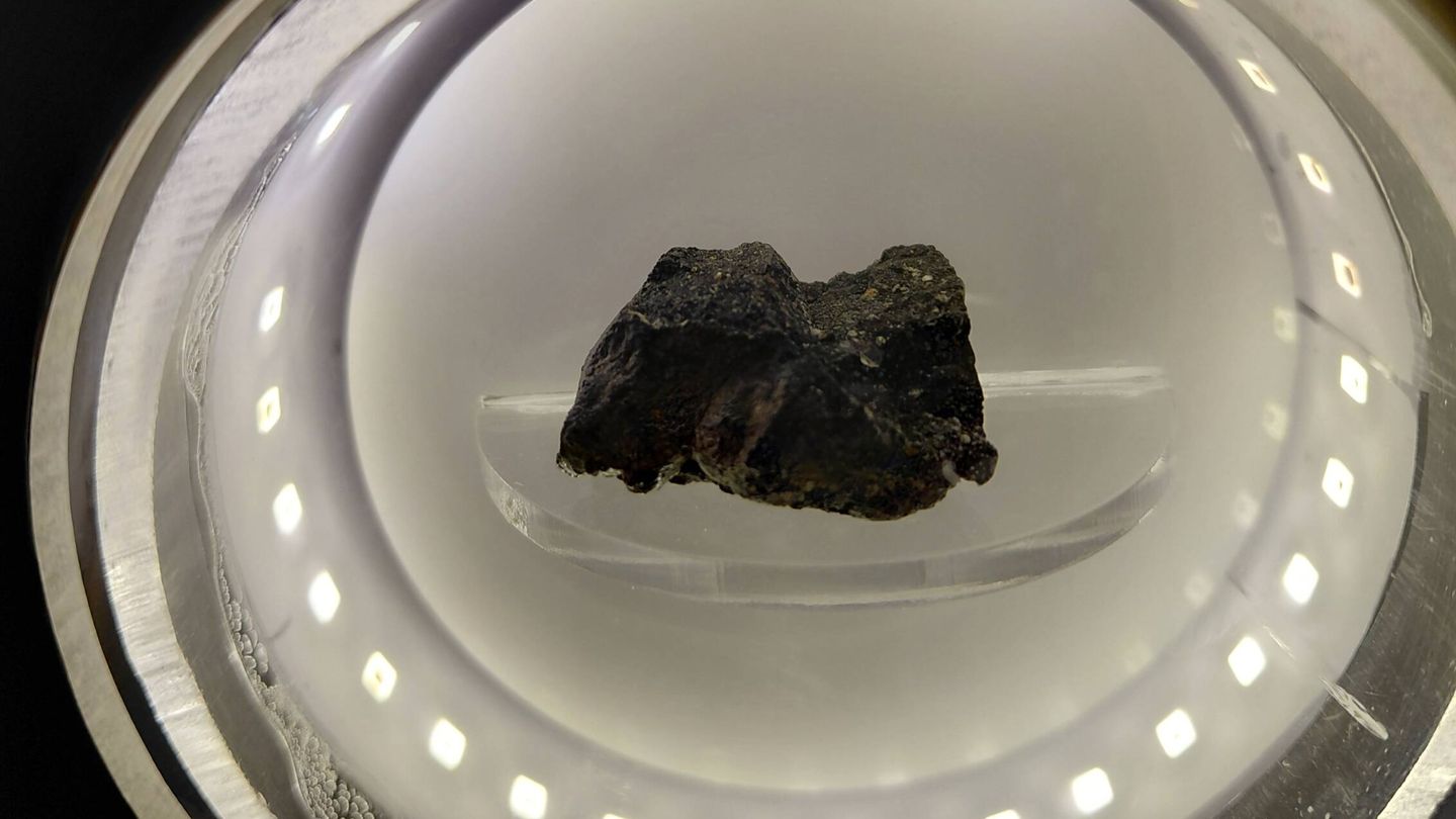 Un fragmento del meteorito de Murchison (Museo Nacional de Costa Rica)