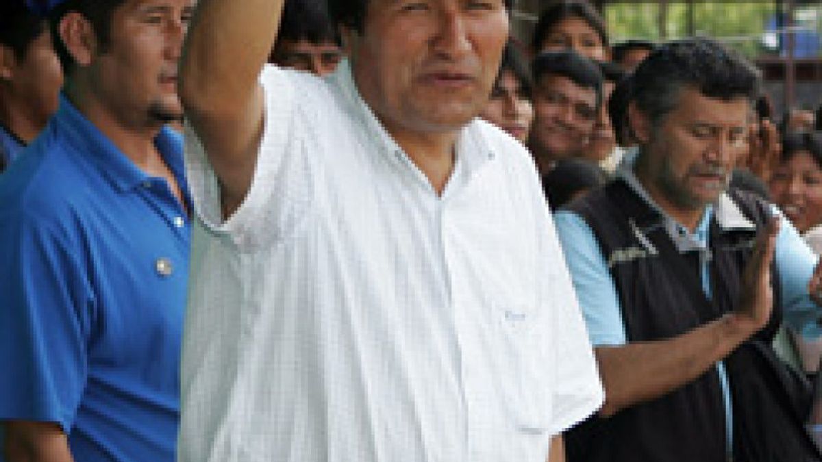 Morales llama a la unidad tras su victoria en las urnas