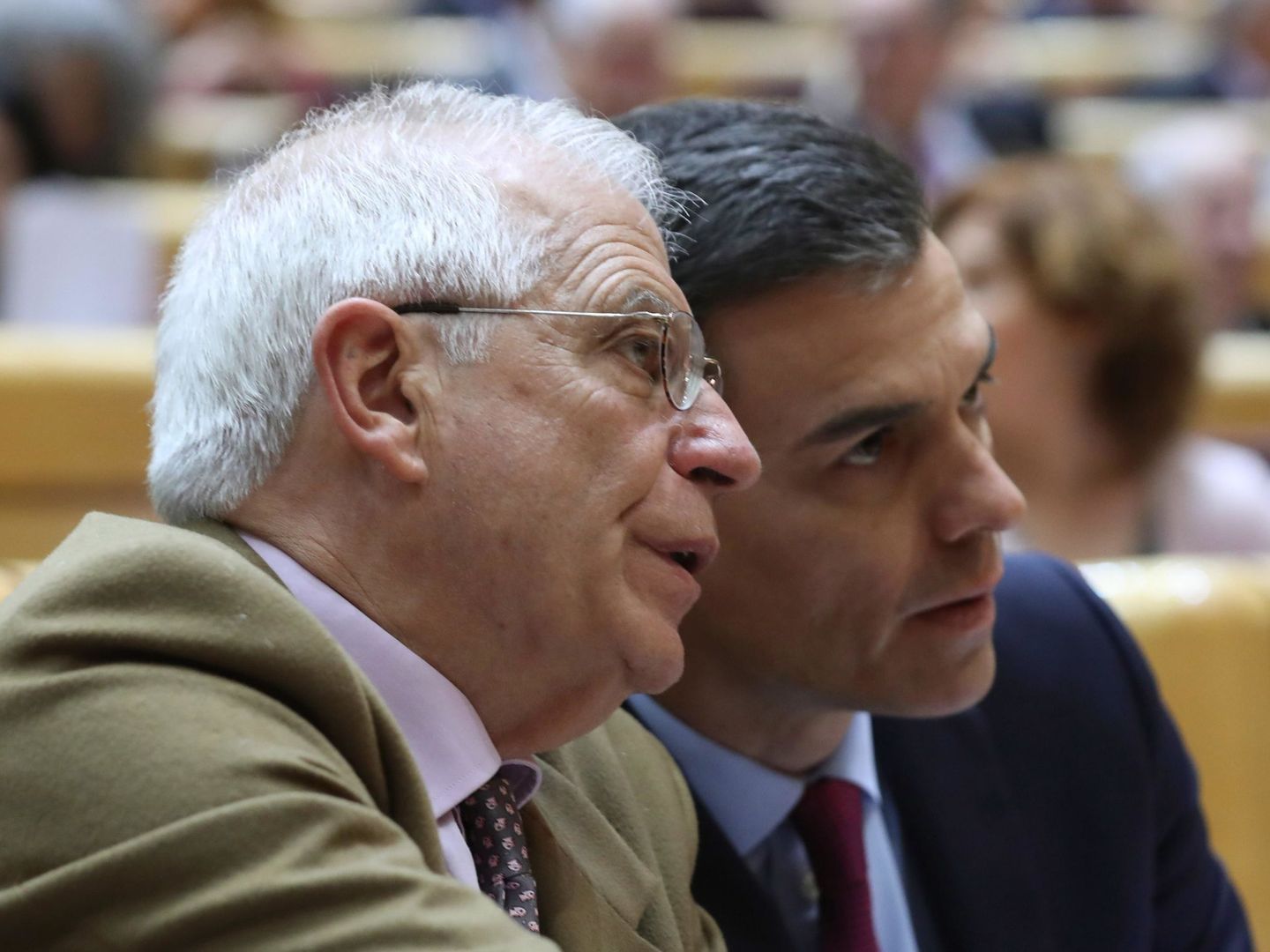 Josep Borrell y Pedro Sánchez. (EFE)
