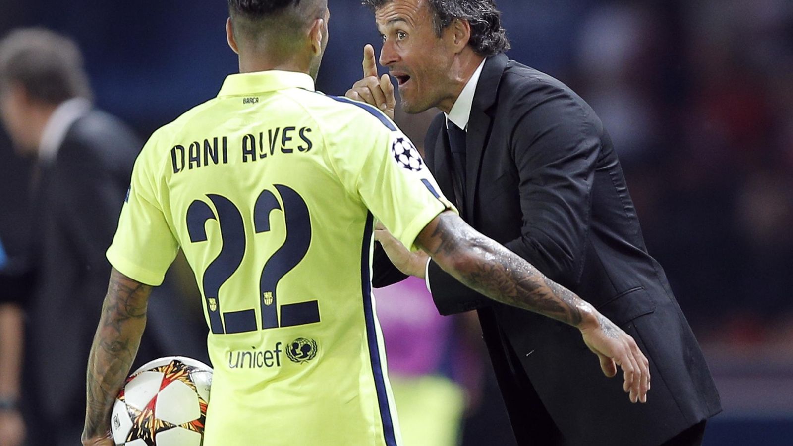 Foto: Estaba cuestionado en verano, pero Alves es el titular indiscutible (AP)