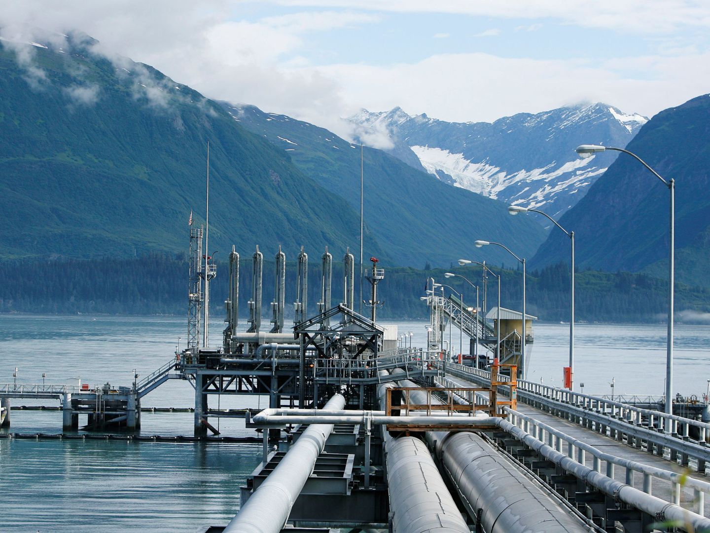 La industria de los hidrocarburos en Alaska ha sufrido un gran varapalo con la llegada de Joe Biden a la Casa Blanca. Reuters