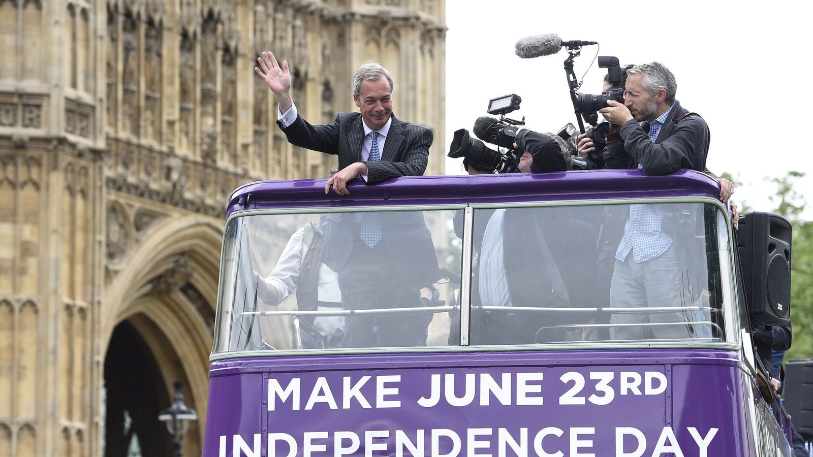 Foto: Farage, de campaña por el Brexit. (EFE)
