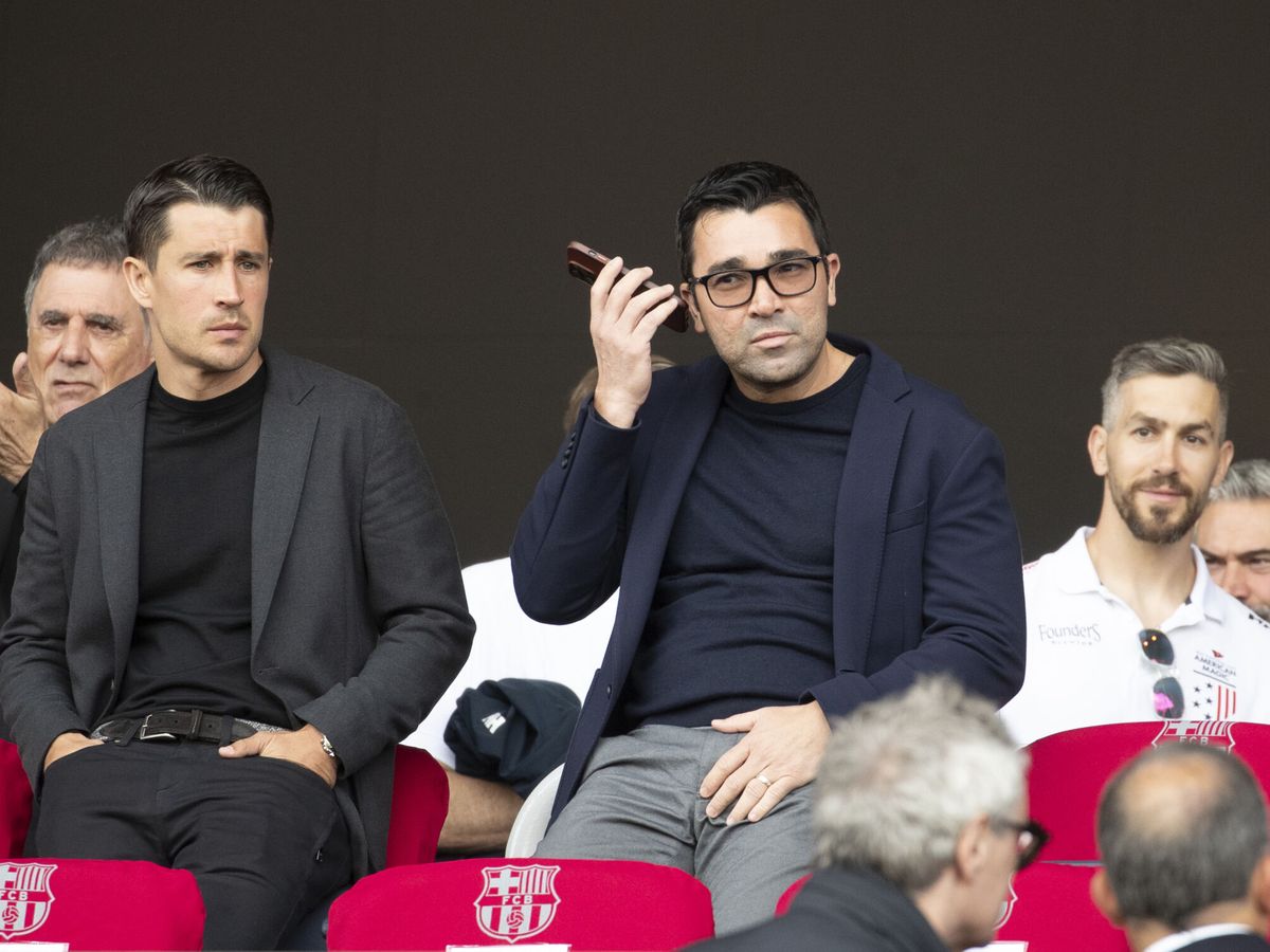 Foto: Deco, en el palco durante un encuentro del Barça. (EFE/Marta Pérez)