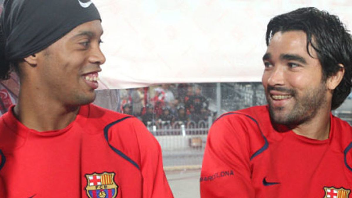 El Barcelona tiene avanzadas las negociaciones para la marcha de Ronaldinho, Eto'o y Deco