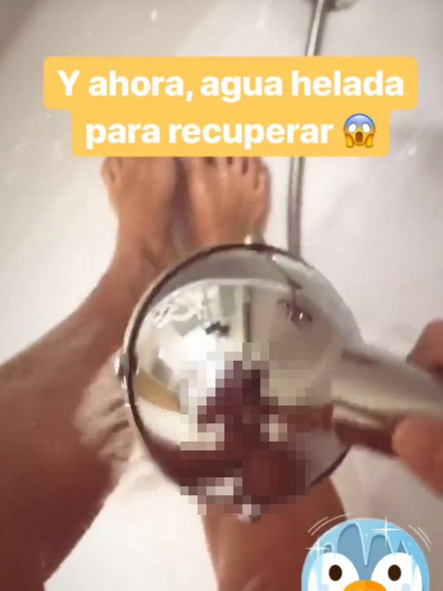 Imagen de la polémica de Irene Junquera (censurada) desnuda en la ducha. (Instagram Stories)