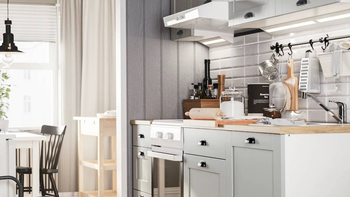 Cocinas pequeñas ordenadas gracias a las soluciones de Ikea