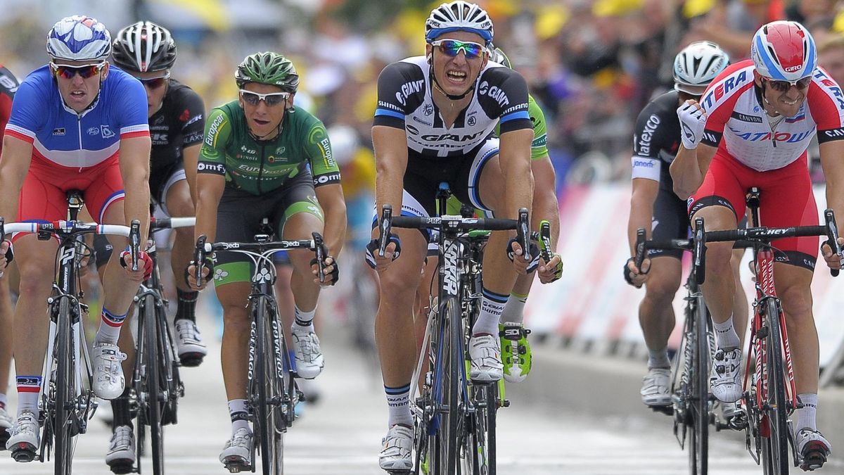 Kittel no da opciones a sus rivales y atrapa su tercera victoria al sprint en el Tour