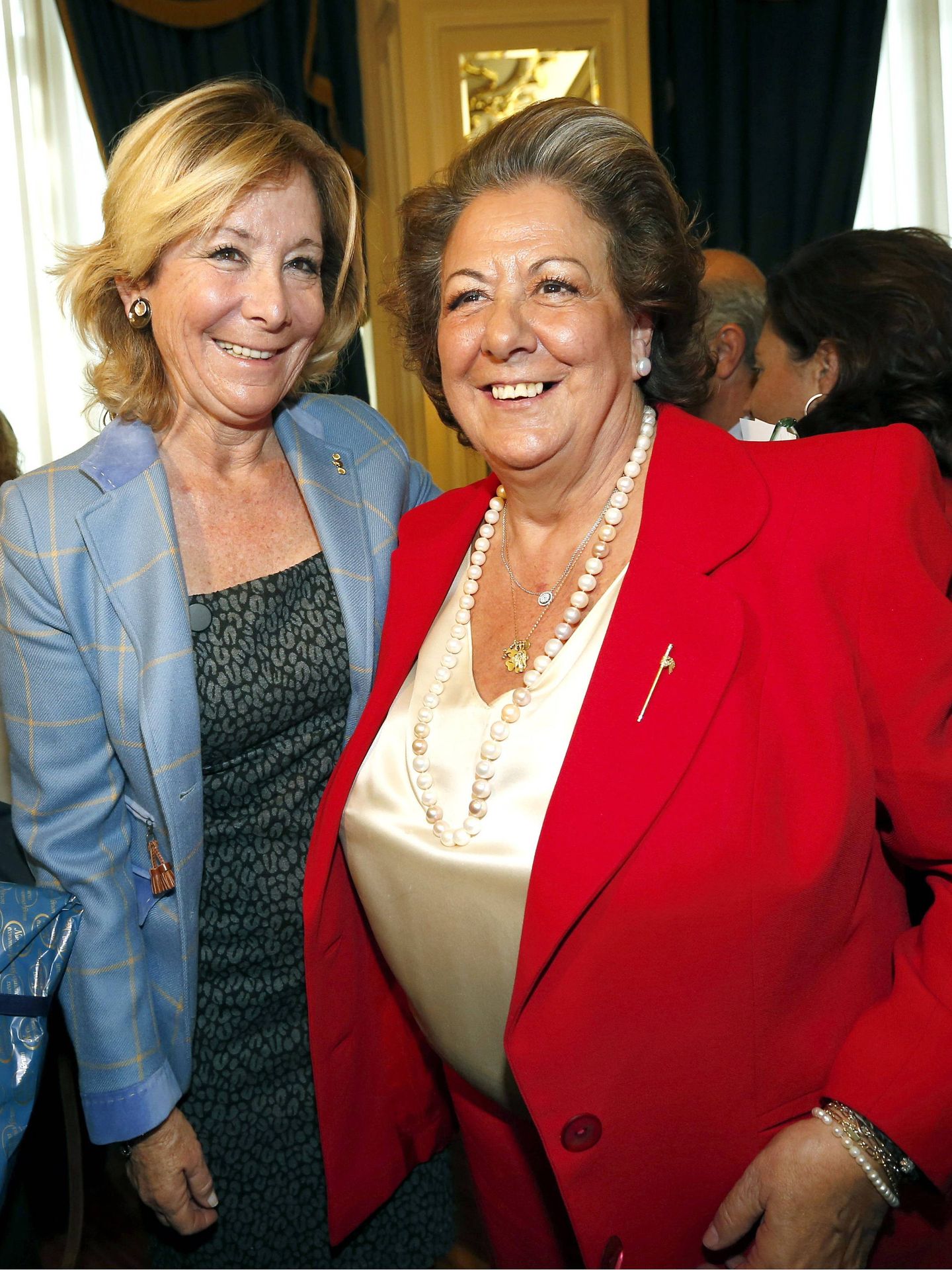 Aguirre y Rita Barberá. (Efe) 