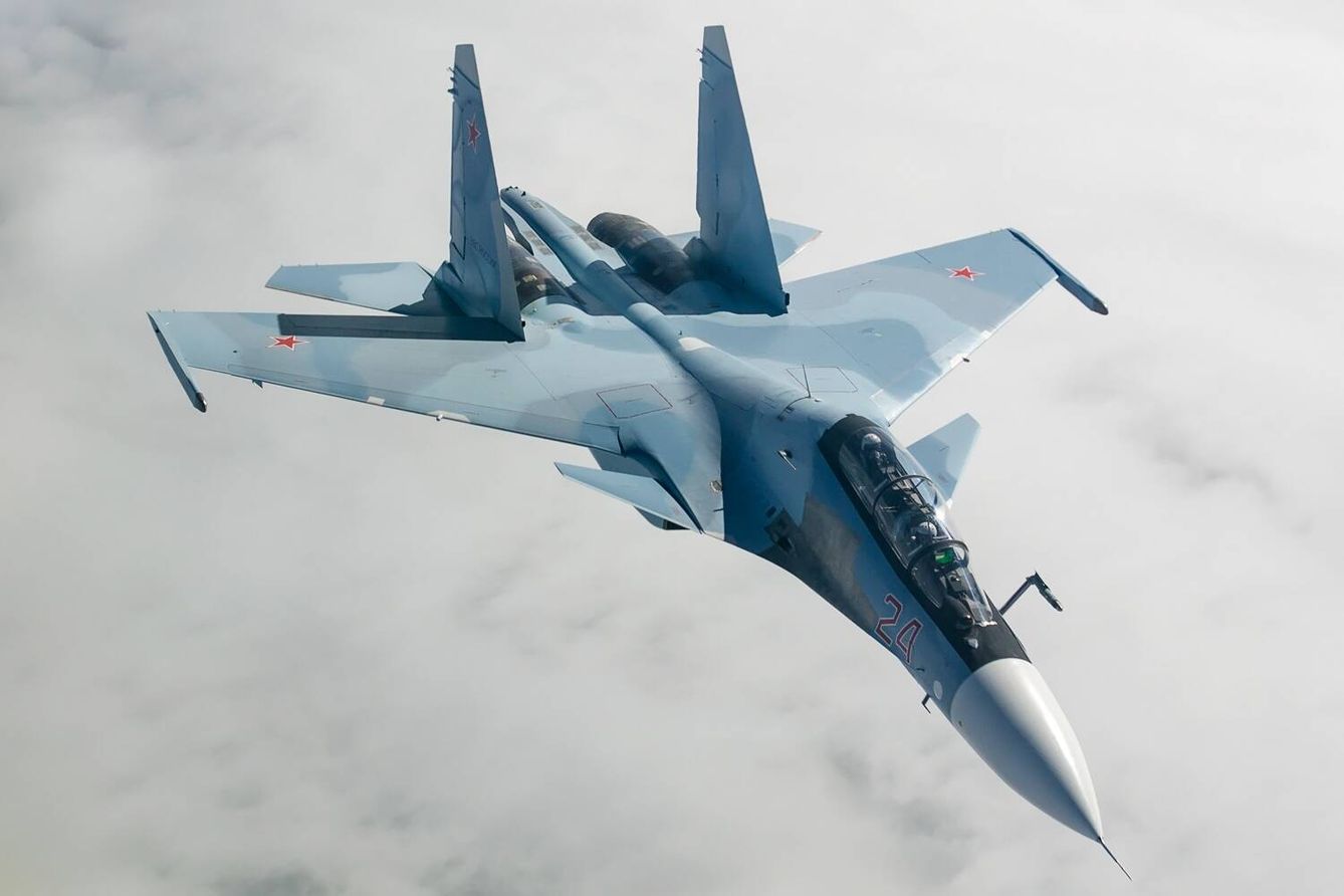 Sukhoi Su-30SM en vuelo en una imagen de 2014. (Alex Beltyukov)