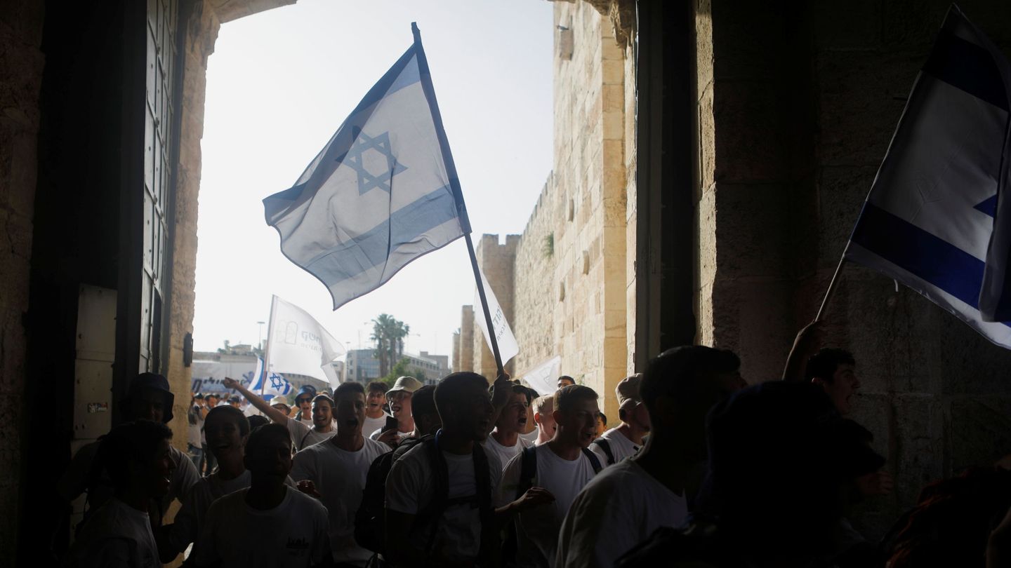Grupos nacionalistas israelíes participan en la jornada del Día de Jerusalén. (EFE)