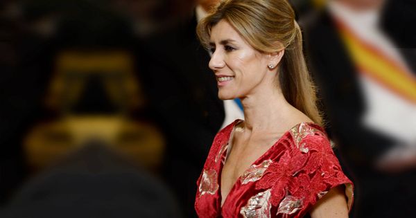 Foto: Begoña Gómez en la cena de gala en el Palacio Real. (Limited Pictures)