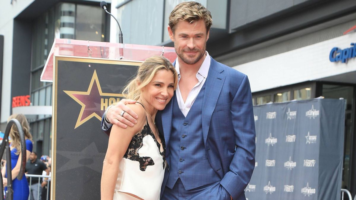 Gestos de cariño y una mirada de orgullo: Elsa Pataky acompaña a su marido, Chris Hemsworth, en su gran día en Hollywood