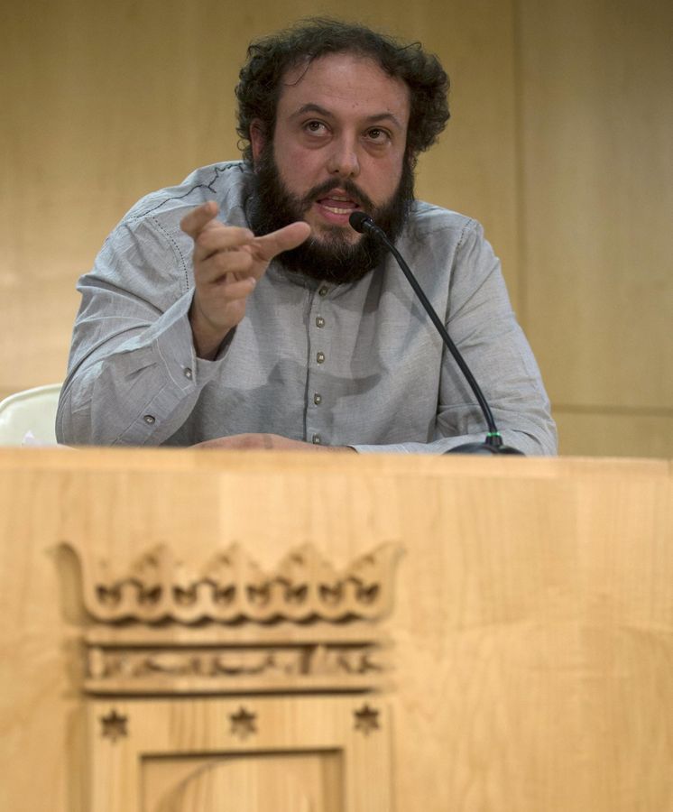 Foto: Guillermo Zapata, exconcejal de Cultura del Ayuntamiento de Madrid. (Reuters)