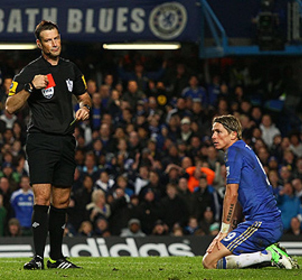 Foto: Los árbitros ingleses ya no son lo que eran: los mejor pagados... y los más discutidos