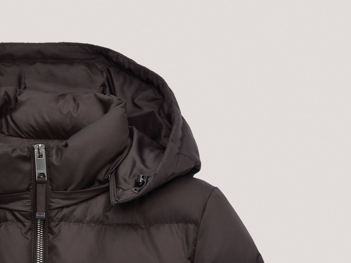 Foto: Esta chaqueta de Massimo Dutti es para verte más delgada y no sentir ni pizca de frío. (Cortesía) 