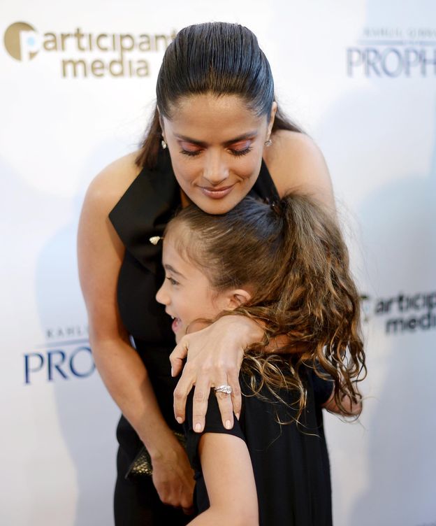 Foto: Salma Hayek junto a su hija Valentina el pasado 29 de julio en Los Ángeles (Reuters)