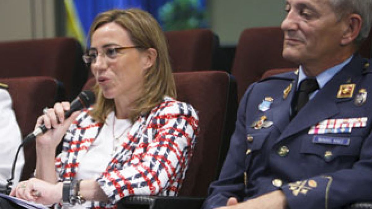Chacón niega que España haya detenido a espías israelíes en Líbano