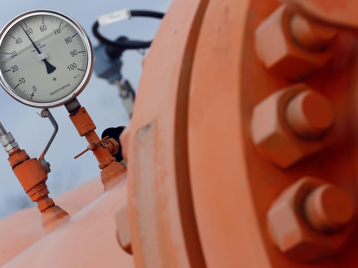Foto: Válvulas de control en un gasoducto ruso. (Reuters/L. Balogh)