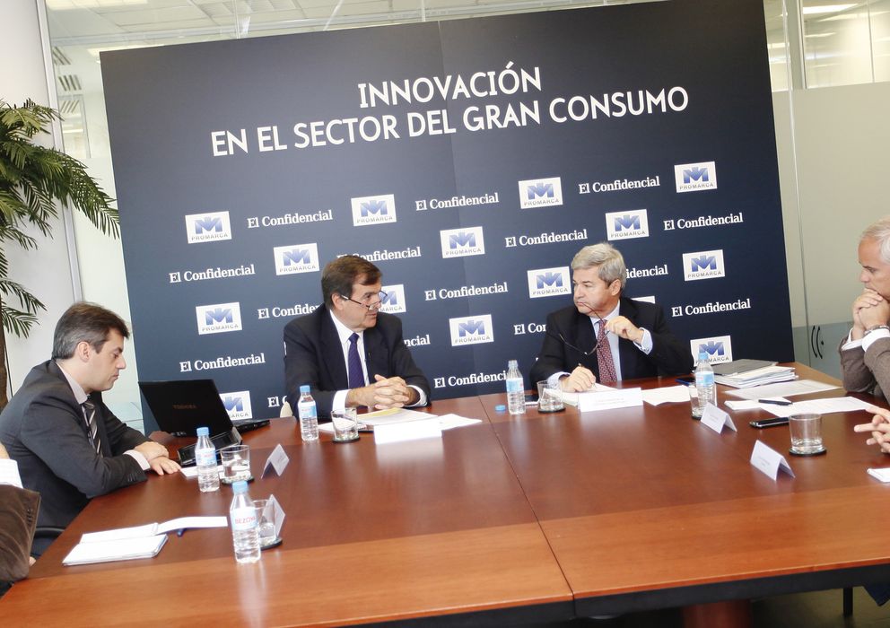 Foto: Juan Antonio Seijo (2i), Ignacio Larracoechea (3i), Fernando Burgaz (3d) y César Valencoso (d). (E. Villarino)