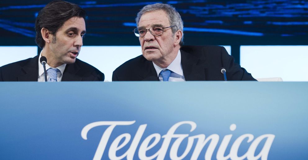 El presidente de Telefónica, César Alierta (d), y el consejero delegado, José María Álvarez-Pallete. (EFE)