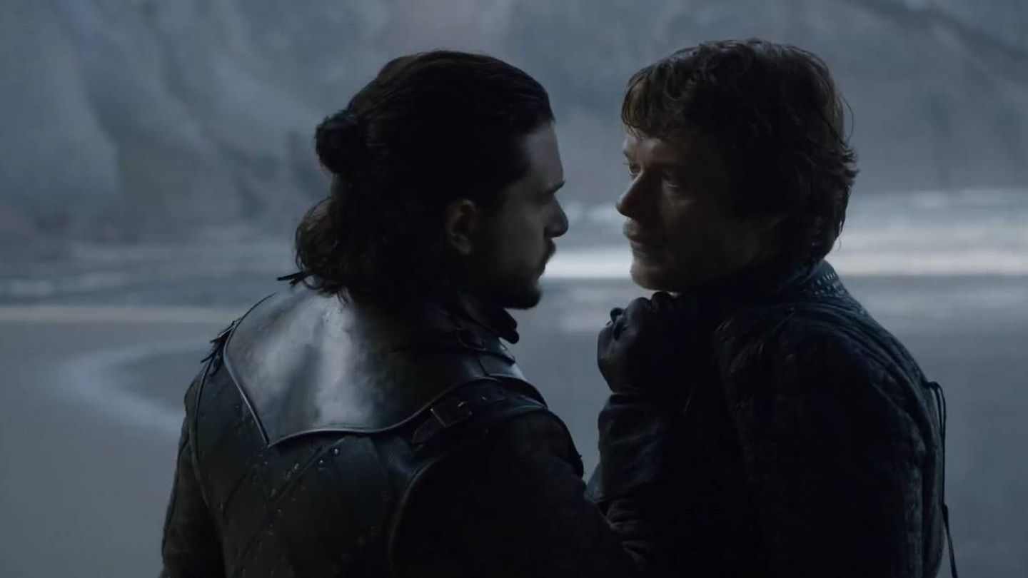 Imagen del cuarto capítulo de la séptima temporada con Jon Nieve y Theon Greyjoy en Rocadragón