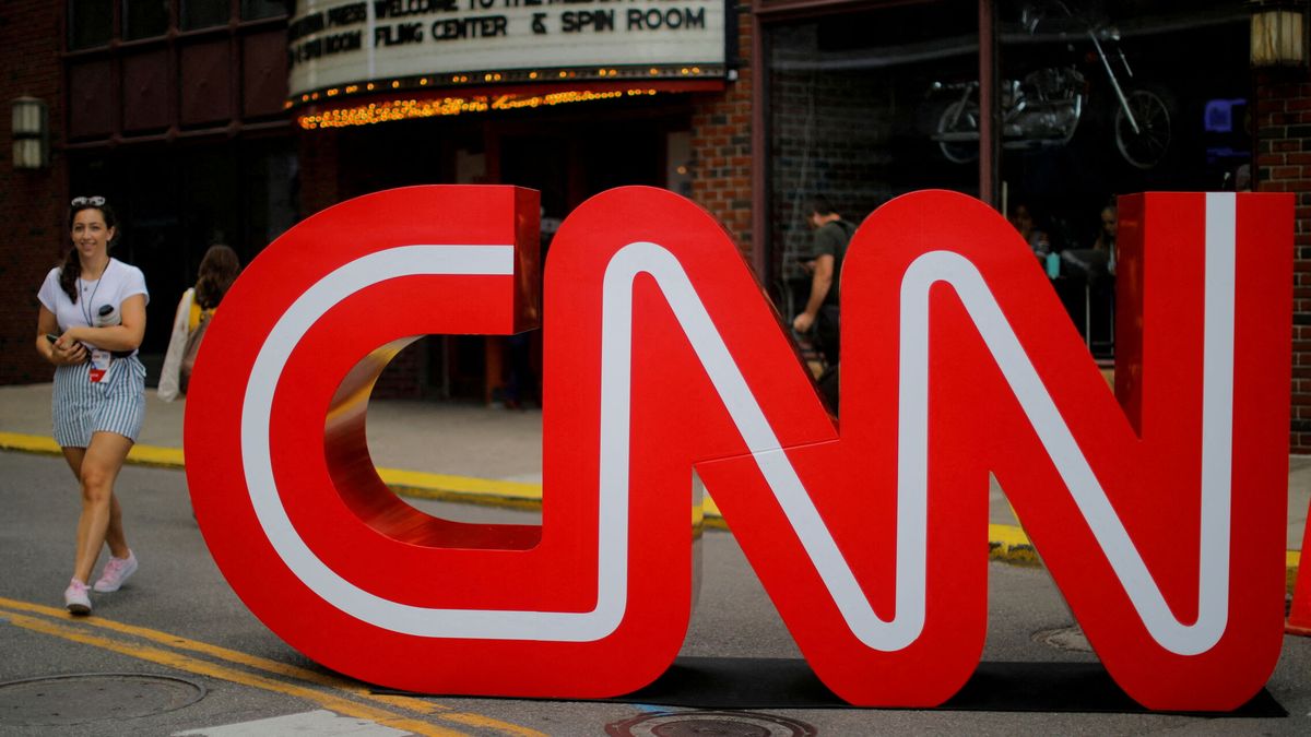 Warner cierra el servicio de streaming CNN+ un mes después de lanzarlo e invertir 300M