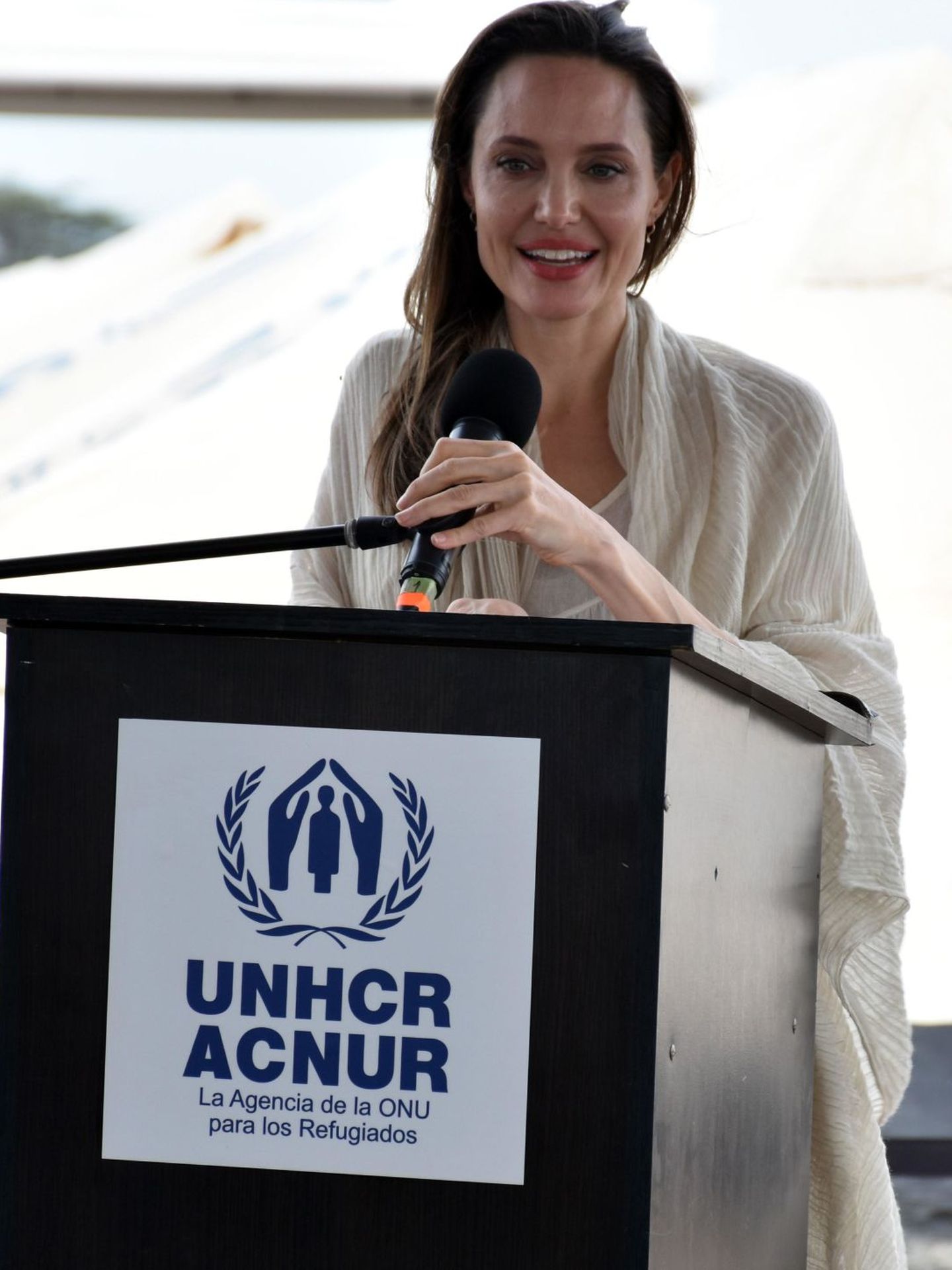 Para Angelina Jolie, su labor social es muy importante. (EFE)