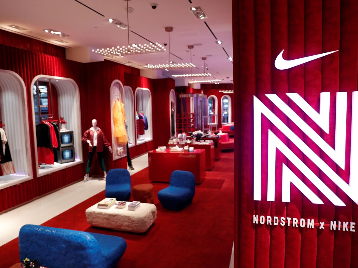 Foto: Interior de la 'Flagship' de Nordstrom x Nike de Nueva York. (Reuters)