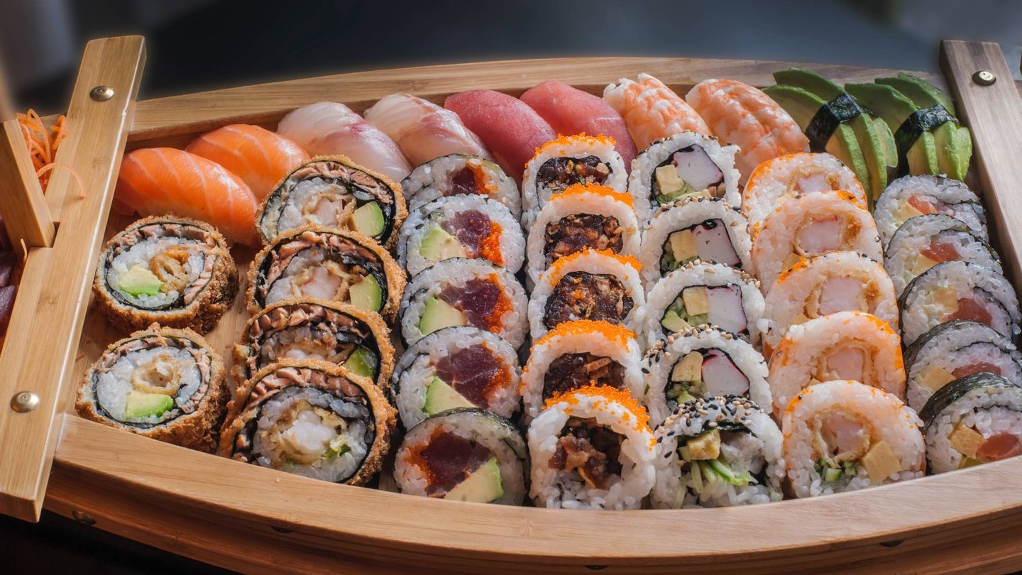 Adelgazar comiendo sushi. (Riccardo Bergamini para Unsplash)