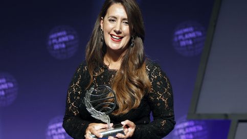 Dolores Redondo gana el premio Planeta, la Dylan de la novela negra española