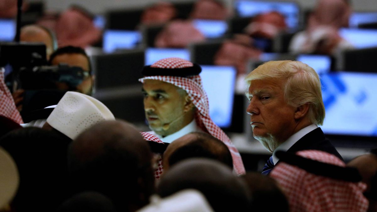 Cómo Arabia Saudí engañó a Trump para extender el fundamentalismo islámico