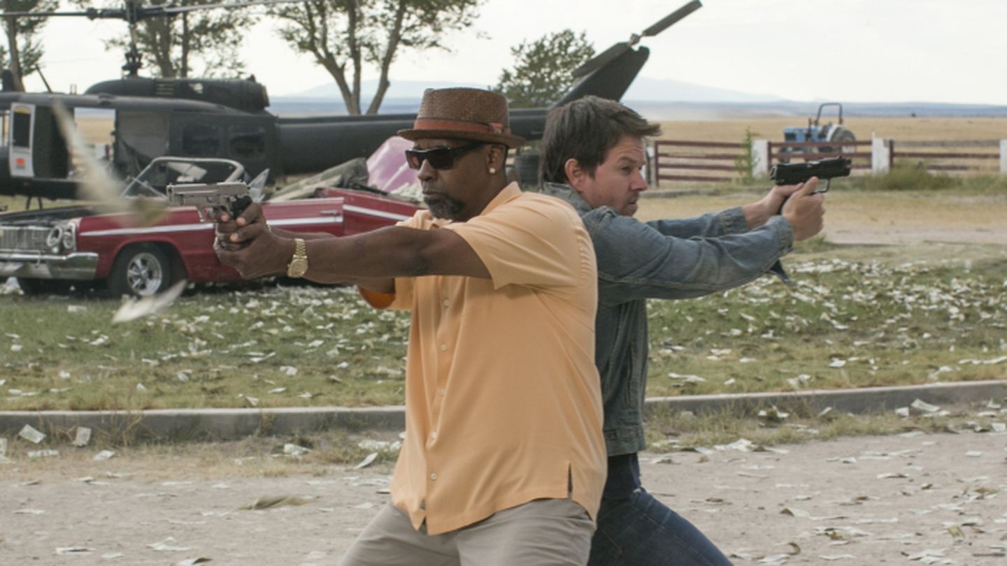 Denzel Washington y Mark Wahlberg en una escena de '2 Guns' (Columbia Pictures)