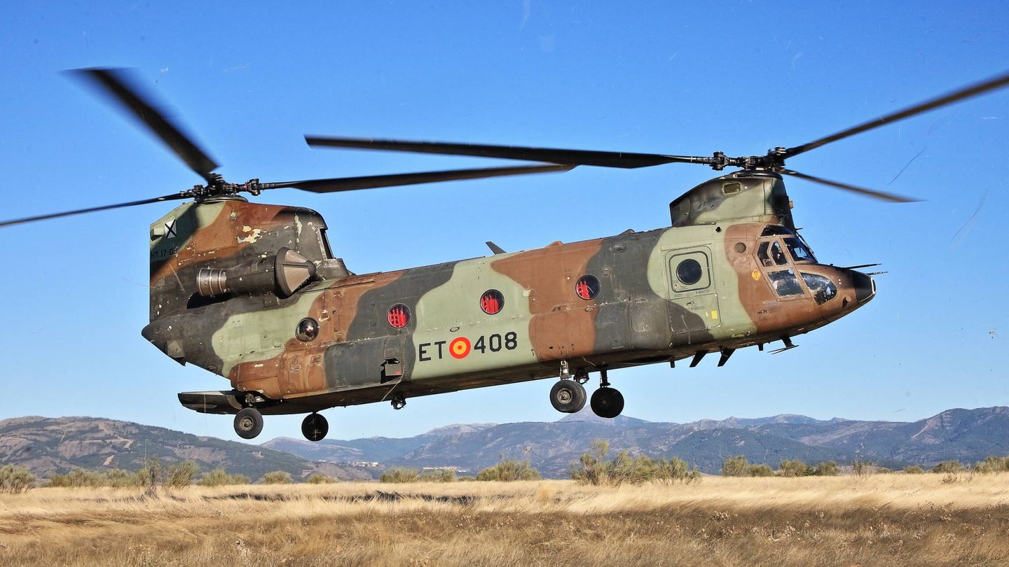 El modelo anterior (y actual de España) del Chinook, el CH-47D del BJELTRA V. (J. F.)
