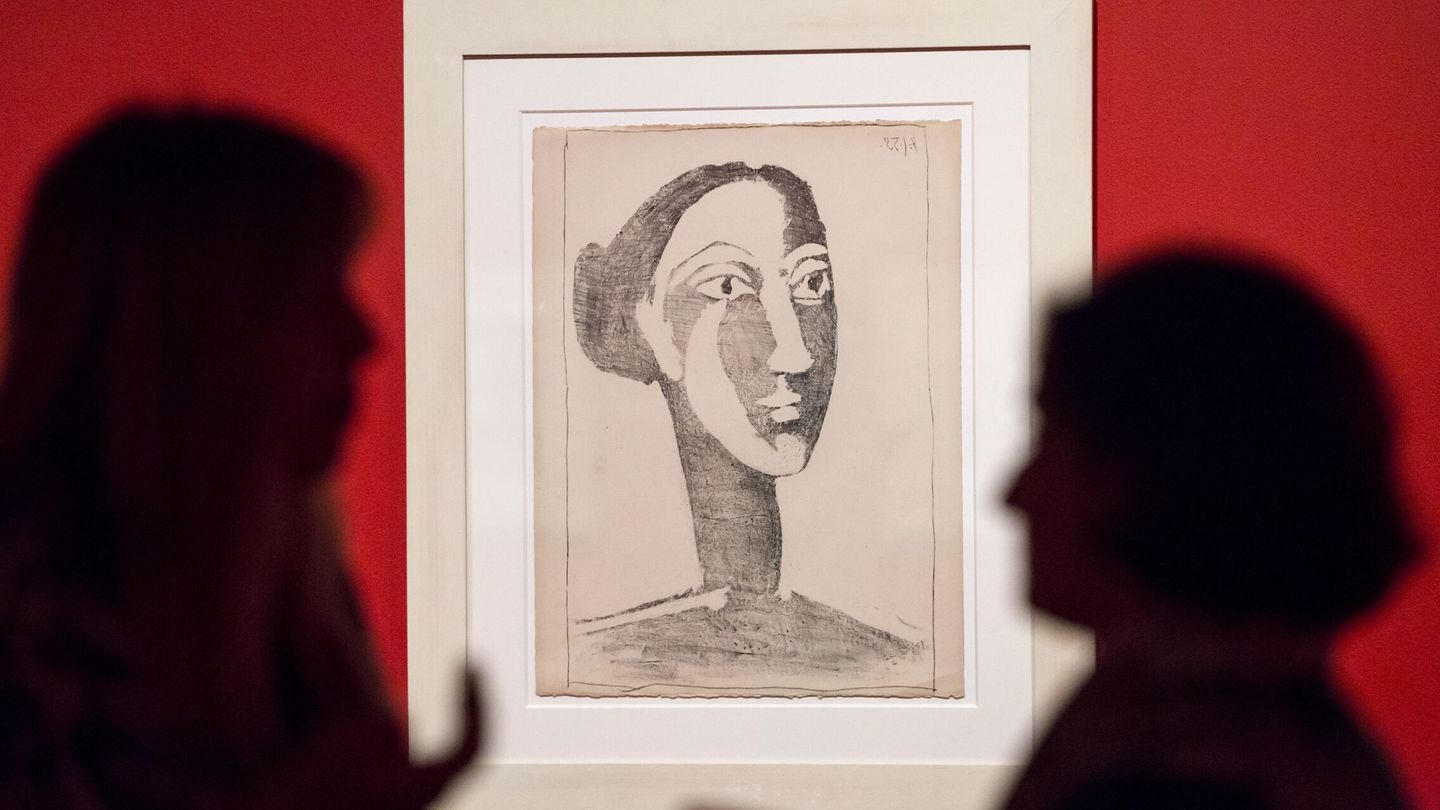 'Cabeza de mujer con moño', de Picasso. (EFE/Daniel Pérez)