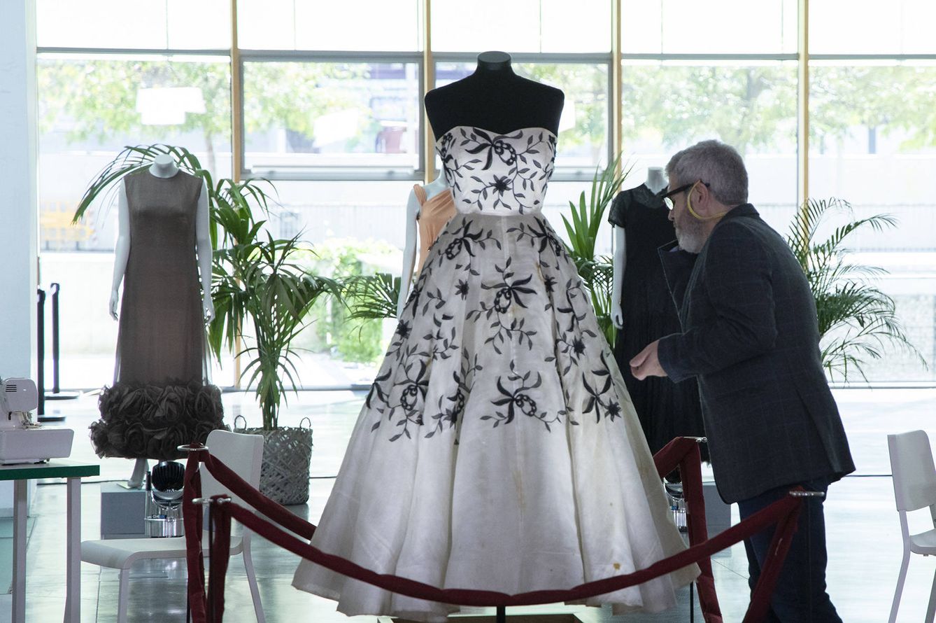 Vestido del diseñador Pedro Rodríguez en 'Maestros de la costura'. (TVE)