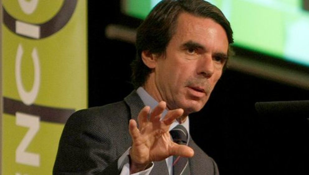Foto: Aznar asegura que el sistema financiero español necesita más capital para salir de la crisis