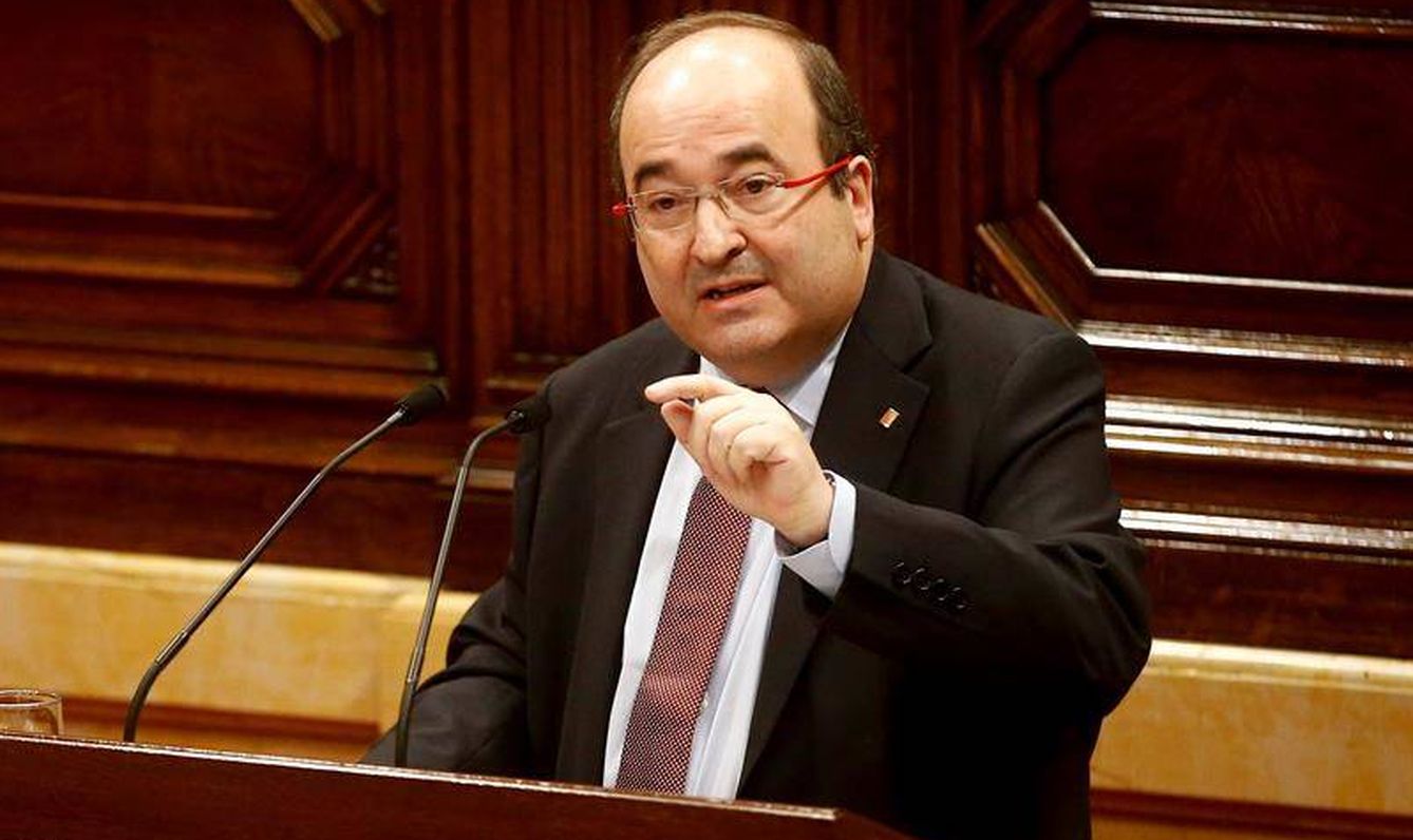 Miquel Iceta, en el Parlament. (EFE)