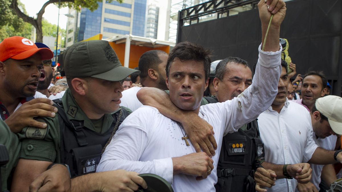 Monedero apoya la condena de 13 años a Leopoldo López y le acusa de terrorismo