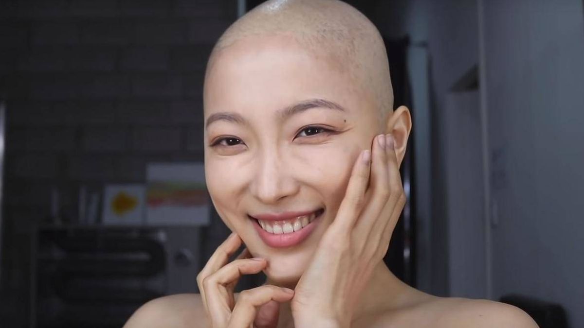 La viral lucha de una youtuber coreana contra el cáncer 