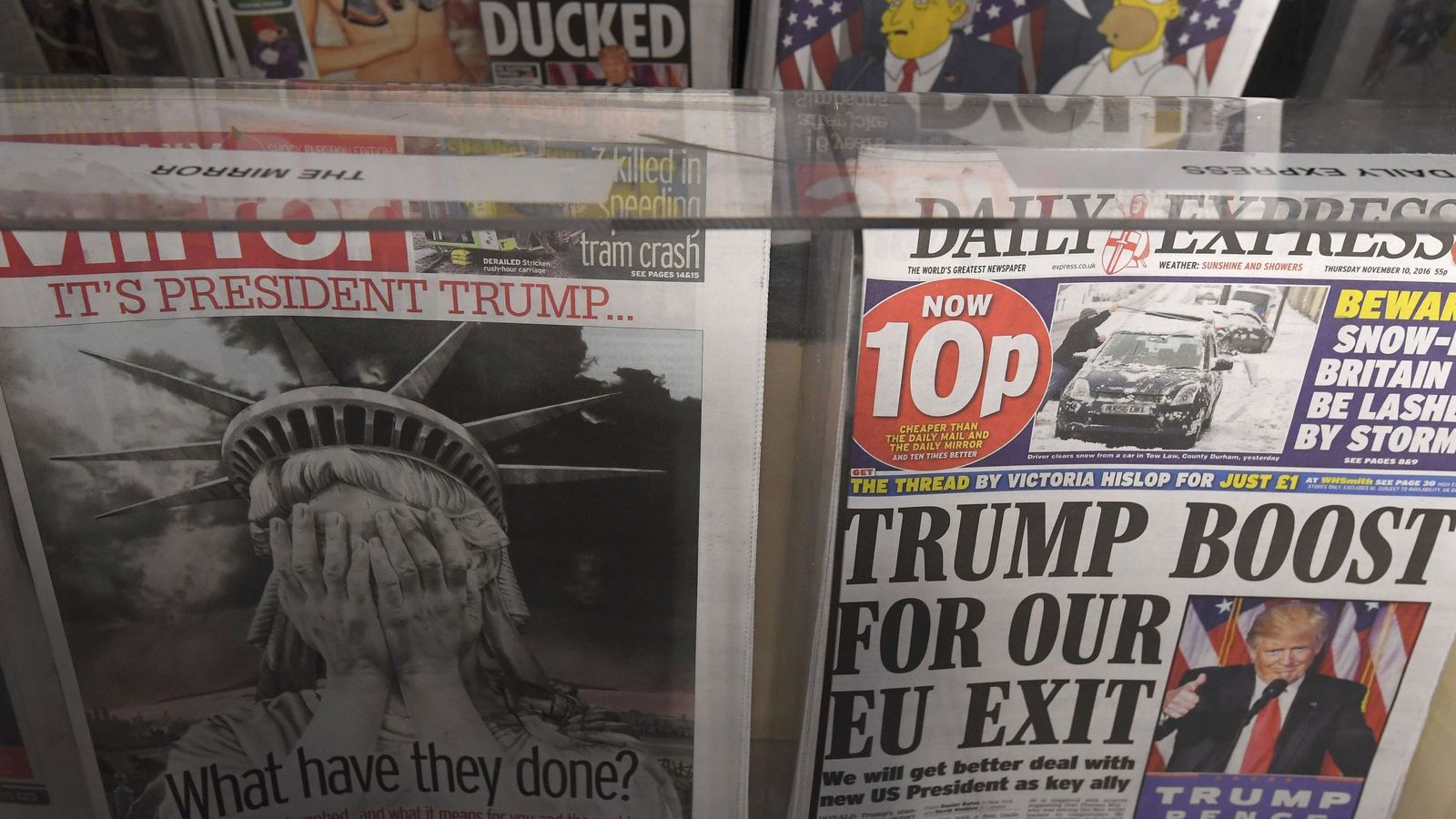 Foto: Periódicos británicos, el día de la victoria de Trump. (Reuters)