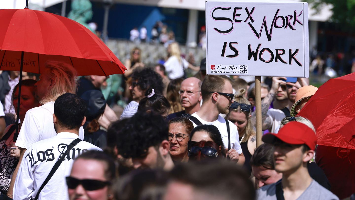 Una manifestación en Berlín en favor de la regulación de la prostitución. (EFE)