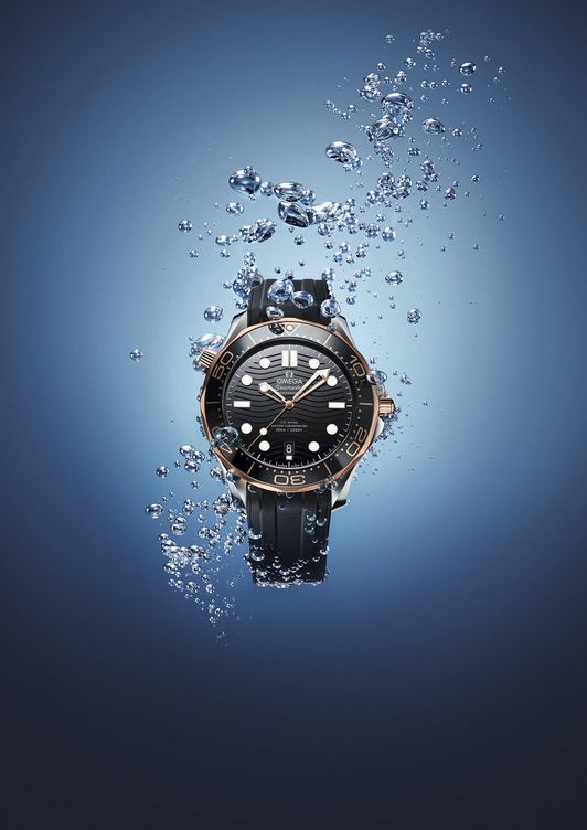 Este reloj puede llevarse desde una ocasio?n formal hasta las profundidades del oce?ano.